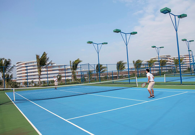 Sân tennis